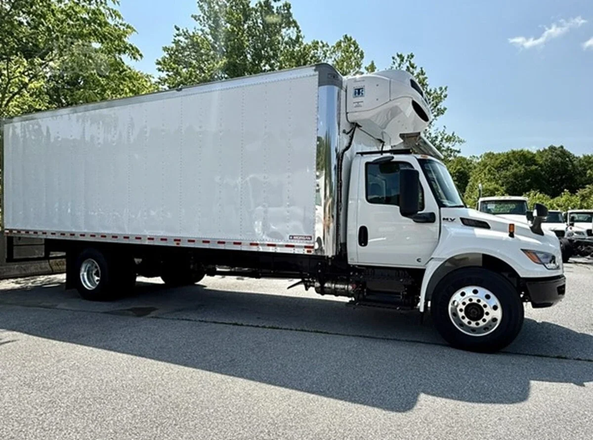 2025 International MV - image 4