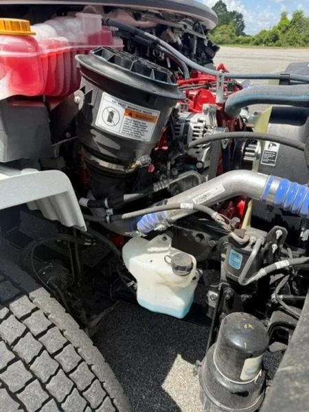 2027 Freightliner M2 106 — photo 5