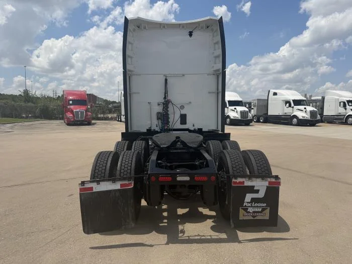 2020 Peterbilt 579 — photo 5