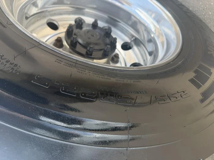 2020 Peterbilt 579 — photo 10