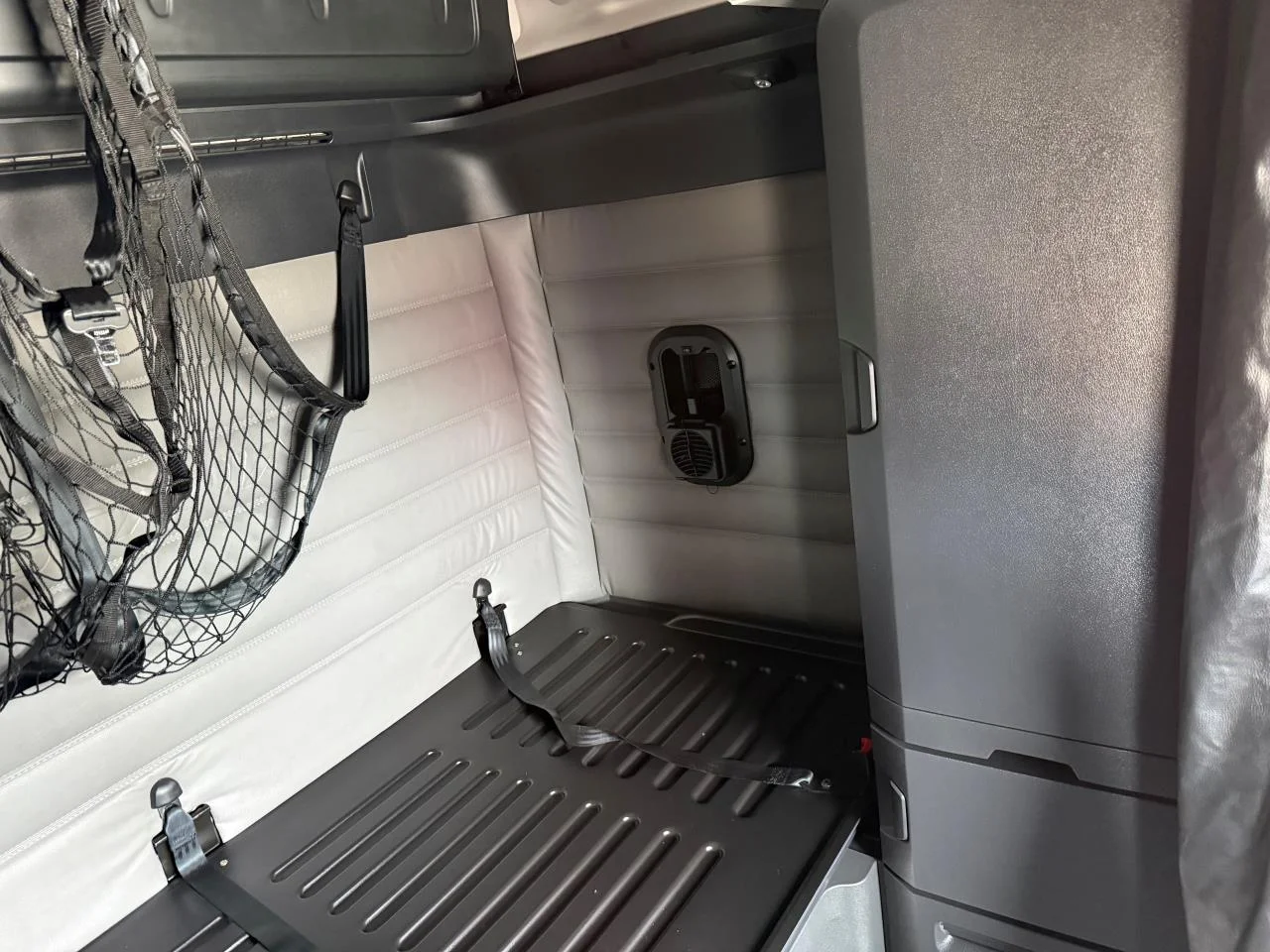 2022 Freightliner Cascadia in Nampa, ID — photo 9