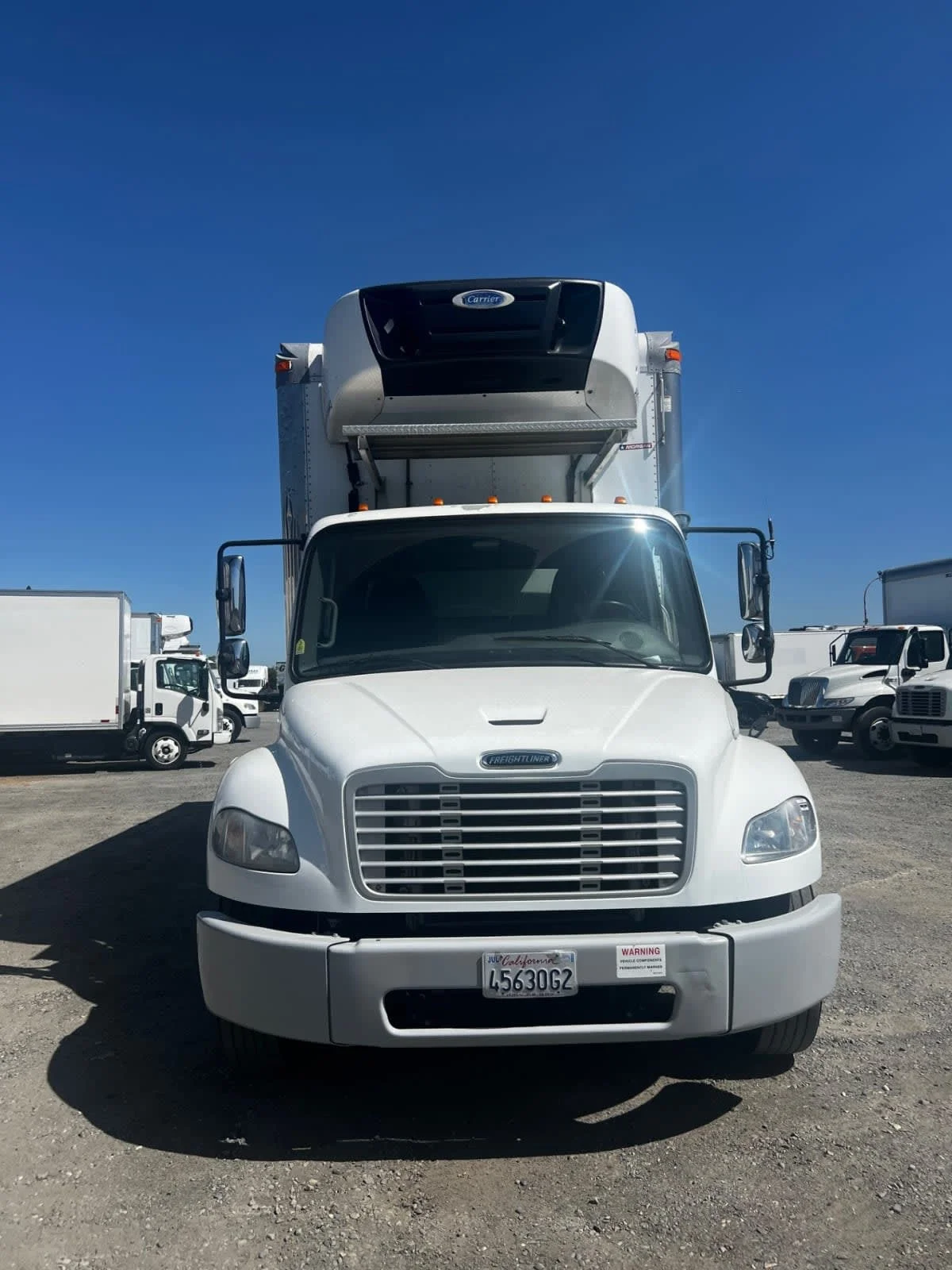 2018 Freightliner M2 106 - image 2