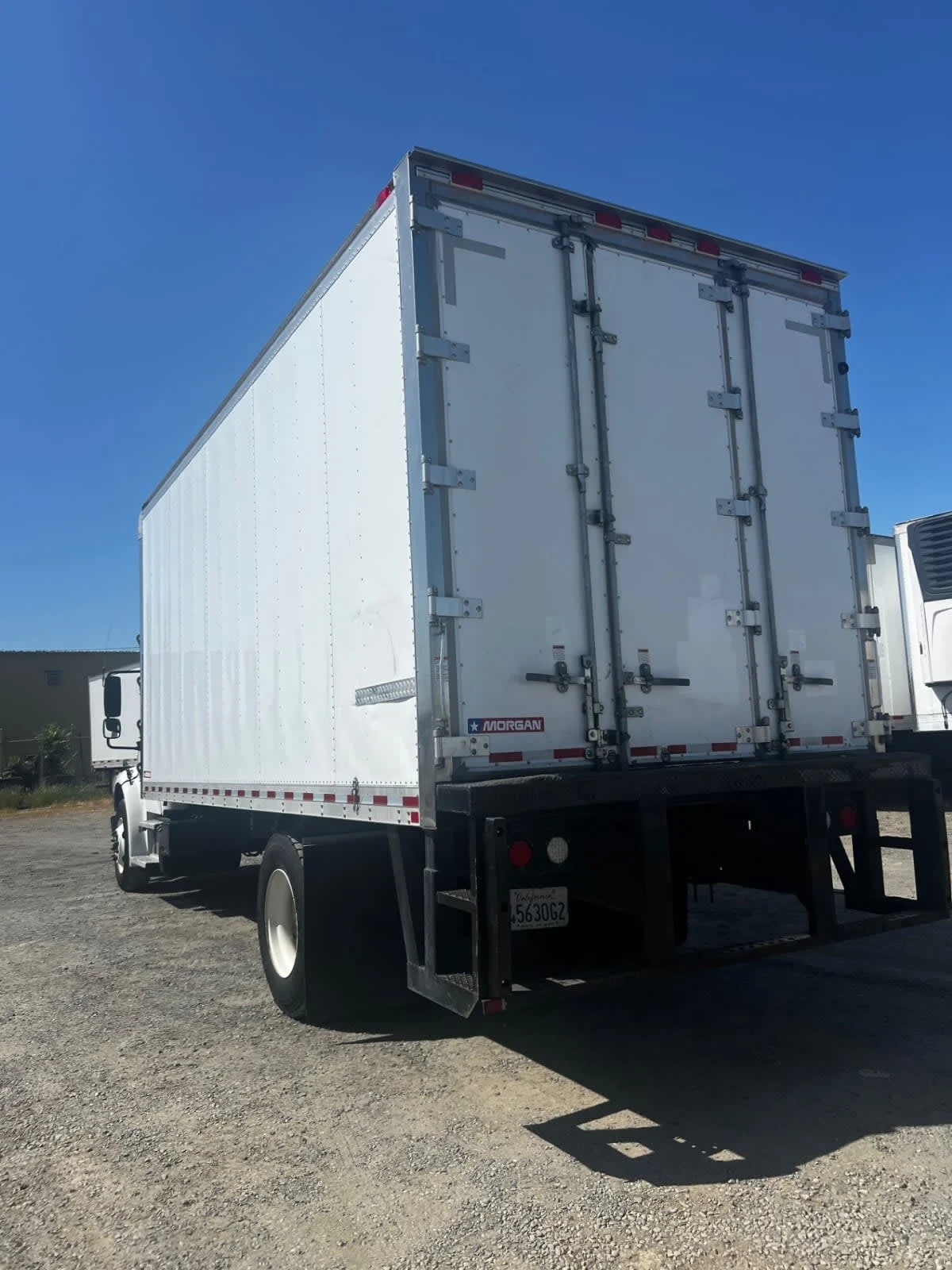 2018 Freightliner M2 106 - image 6