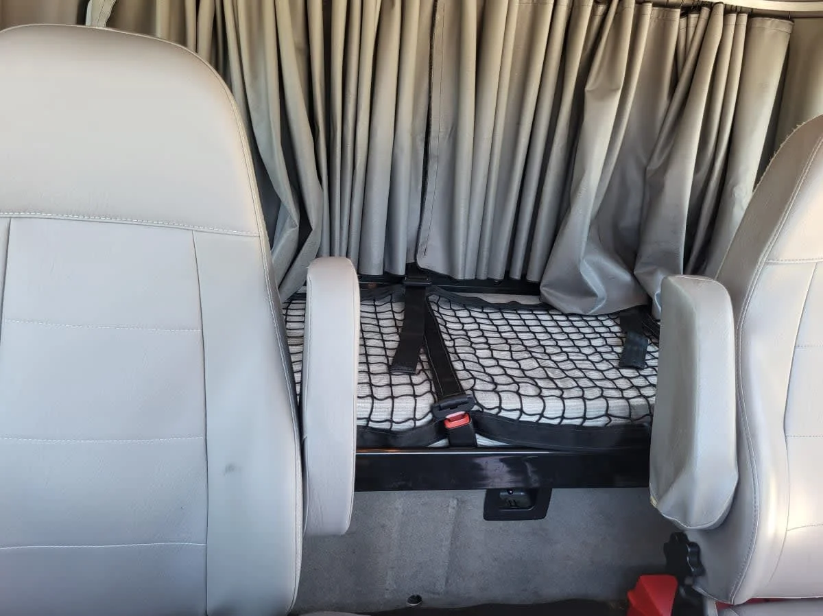 2019 Freightliner M2 106 - image 10