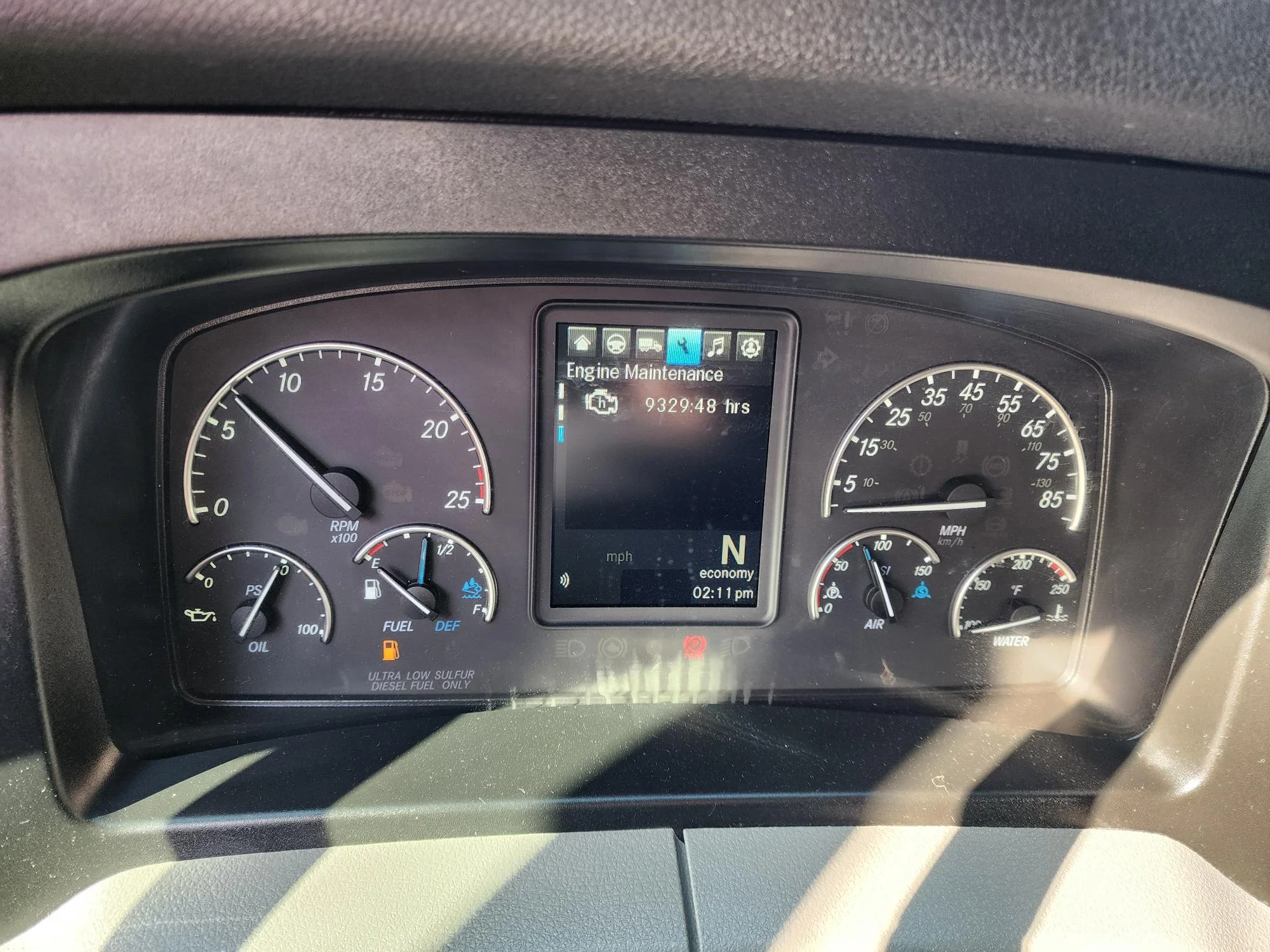 2022 Freightliner Cascadia in Fresno, CA — photo 16