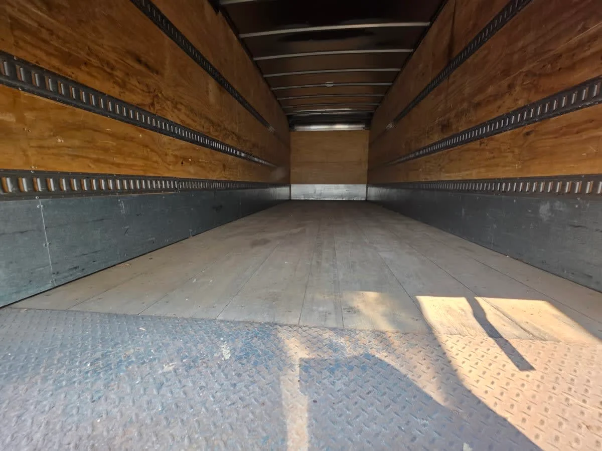 2017 Freightliner M2 106 in Bensalem, PA — photo 8