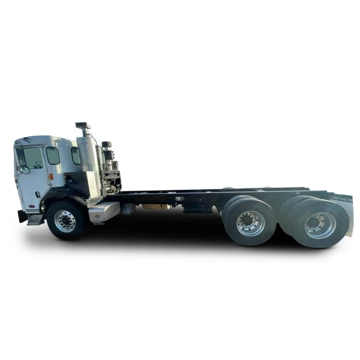 2025 Peterbilt 520