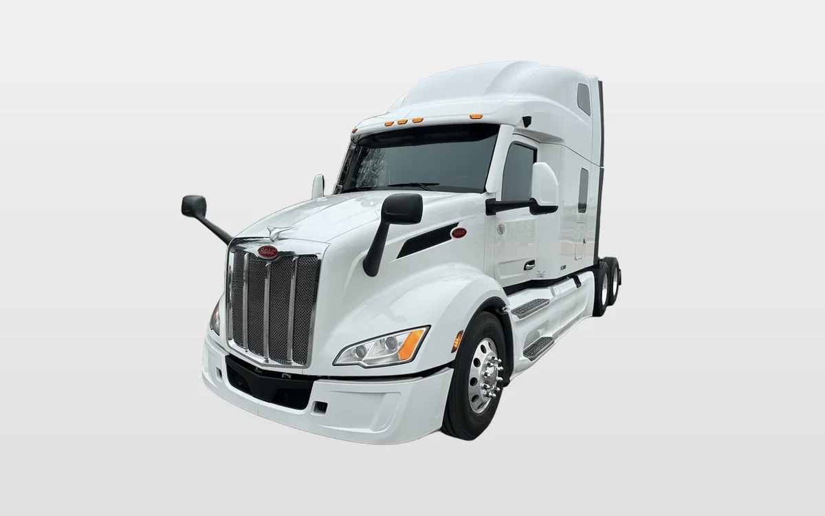 2024 Peterbilt 579 - image 1