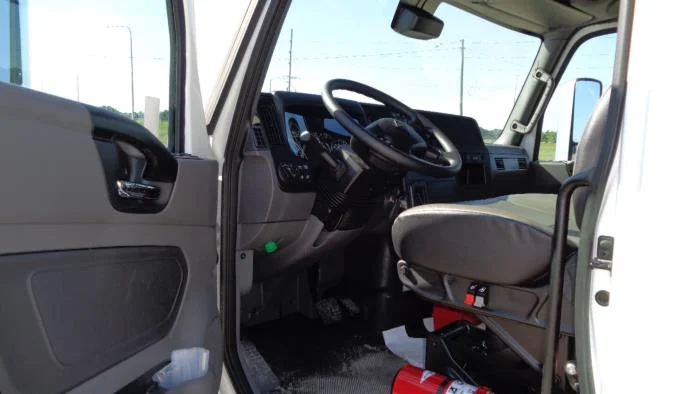 2027 International MV in Effingham, IL — photo 12