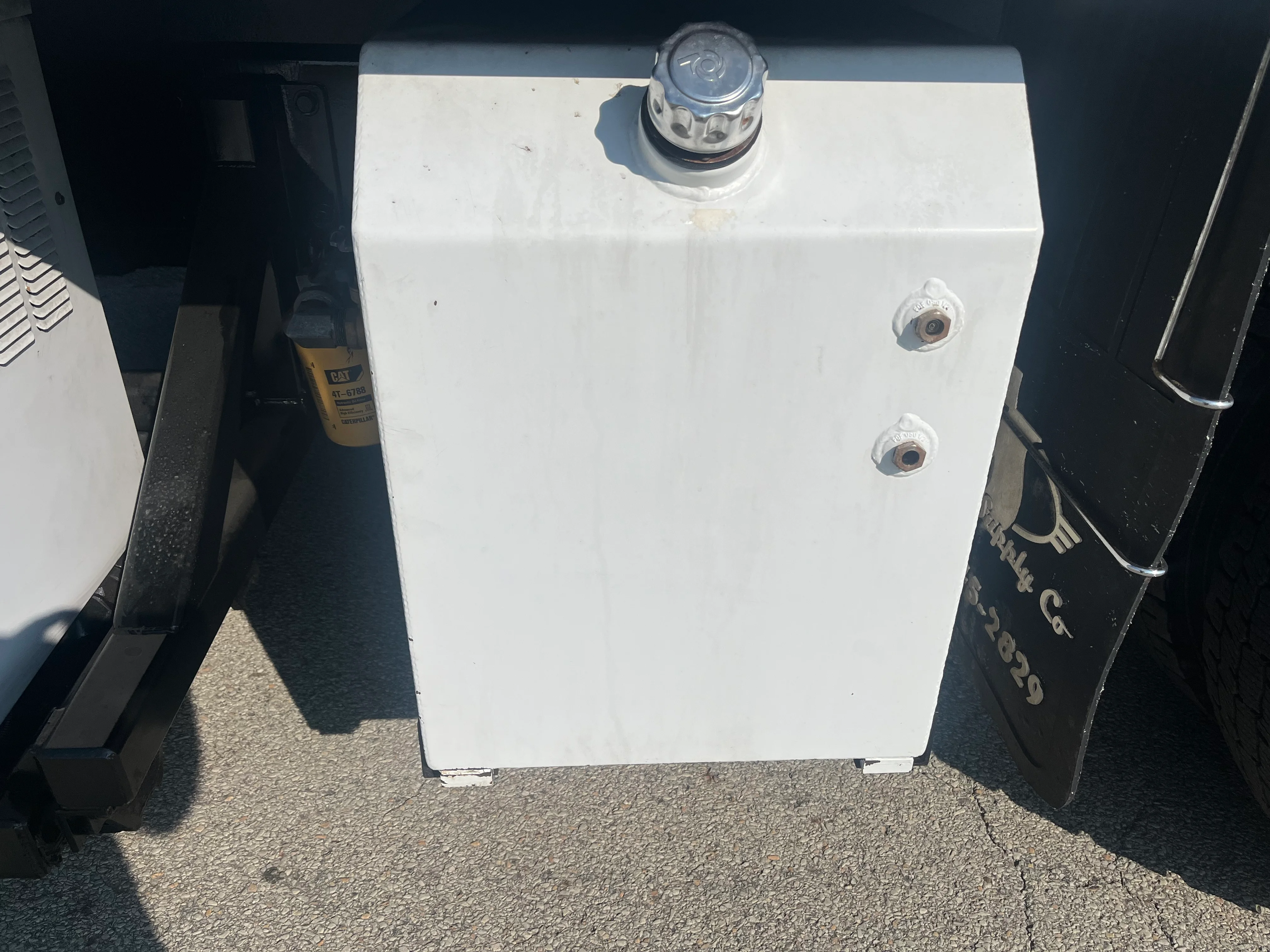 2017 Peterbilt 337 - image 13