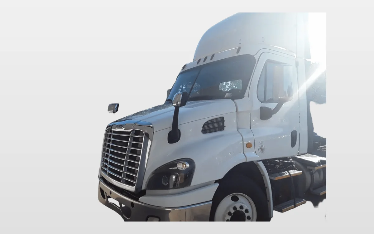 2017 Freightliner - image 1