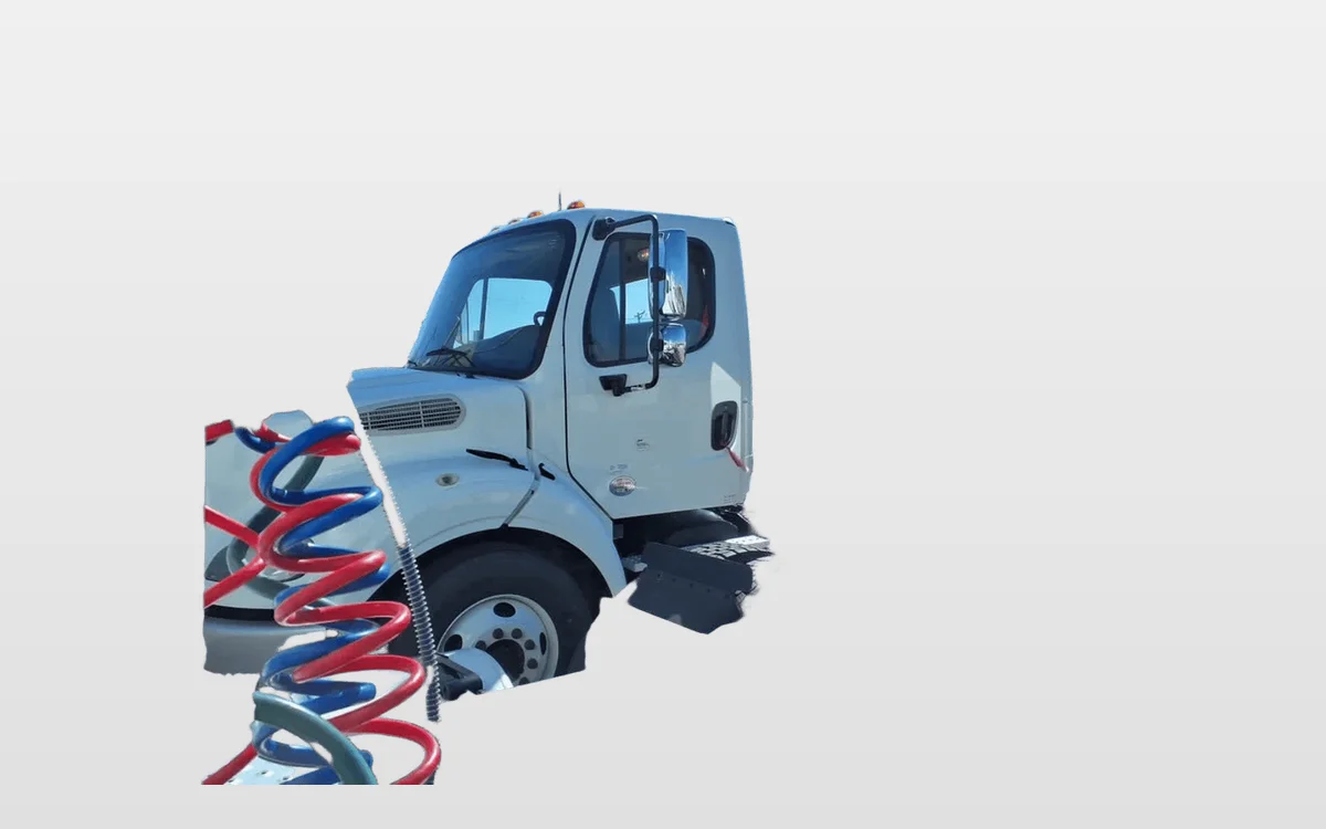 2018 Freightliner M2 112 - image 1