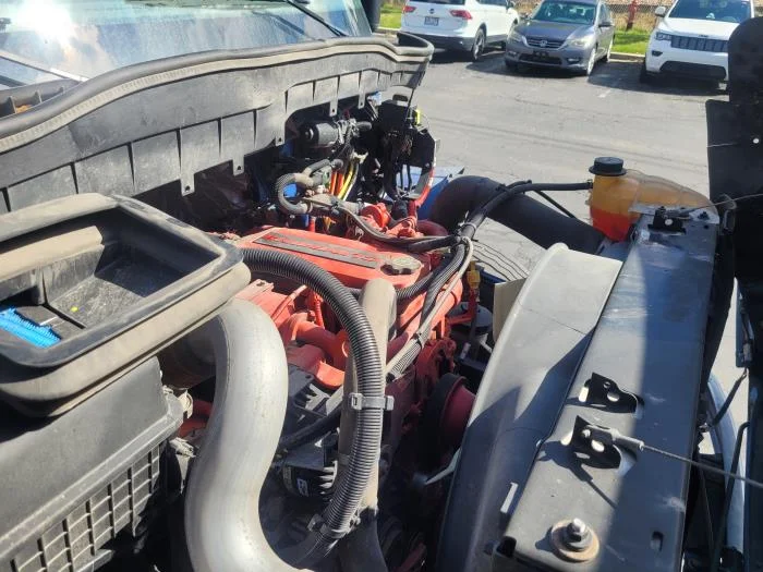 2021 International MV - image 8