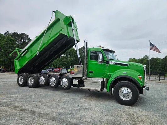 2027 Kenworth T880 in Durham, NC — photo 7