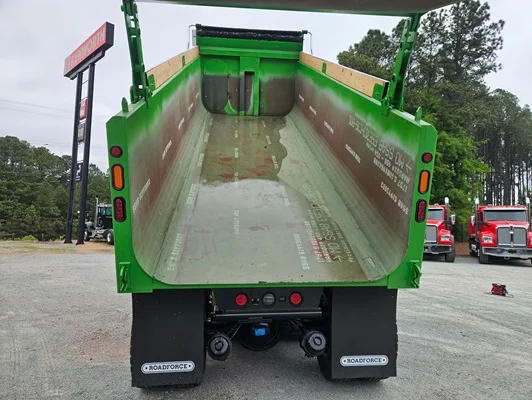 2027 Kenworth T880 in Durham, NC — photo 11