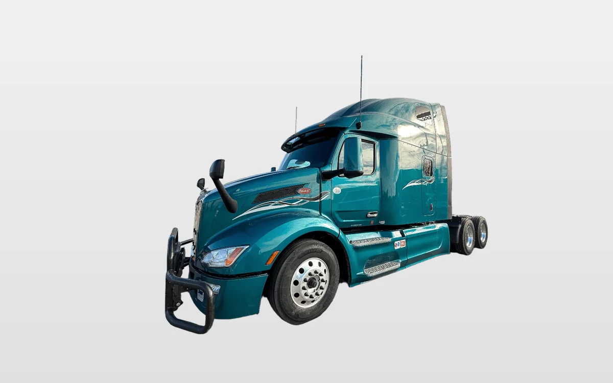 2023 Peterbilt 579 - image 1