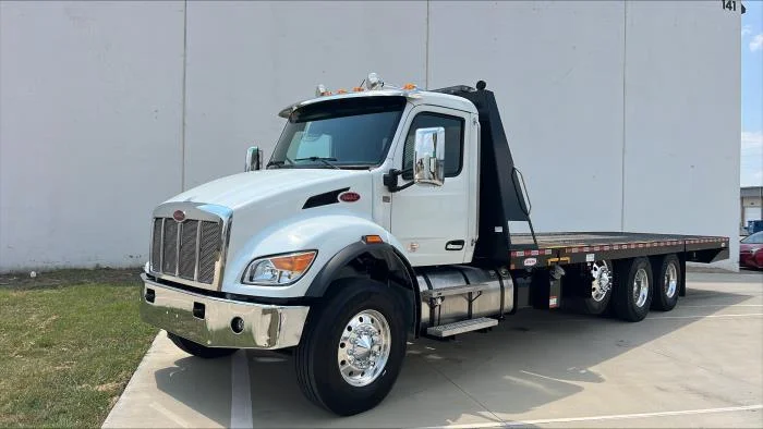 2024 Peterbilt 548 - image 3