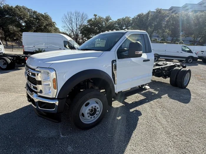 2026 Ford F-550 in Dallas, TX — photo 2