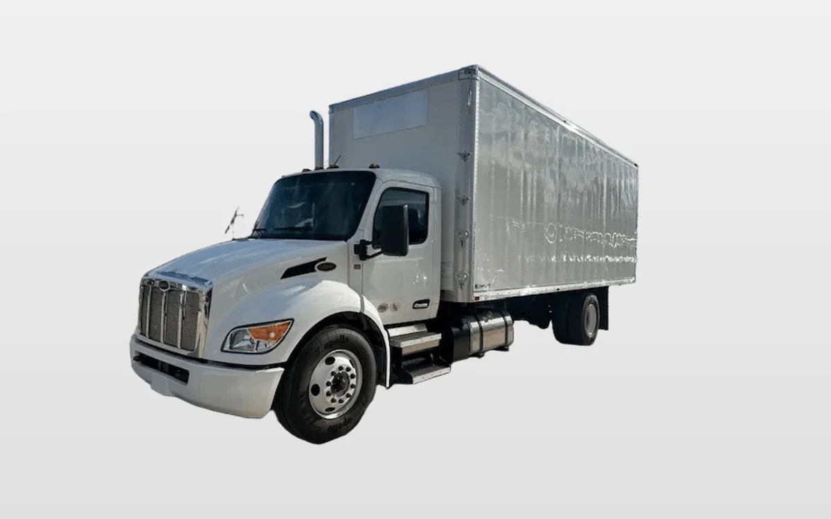 2025 PETERBILT 536 - image 1