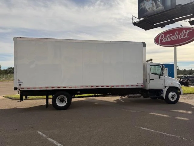 2026 Hino L6 - image 7