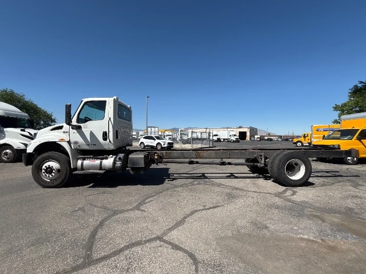 2022 International MV in Phoenix, AZ — photo 4