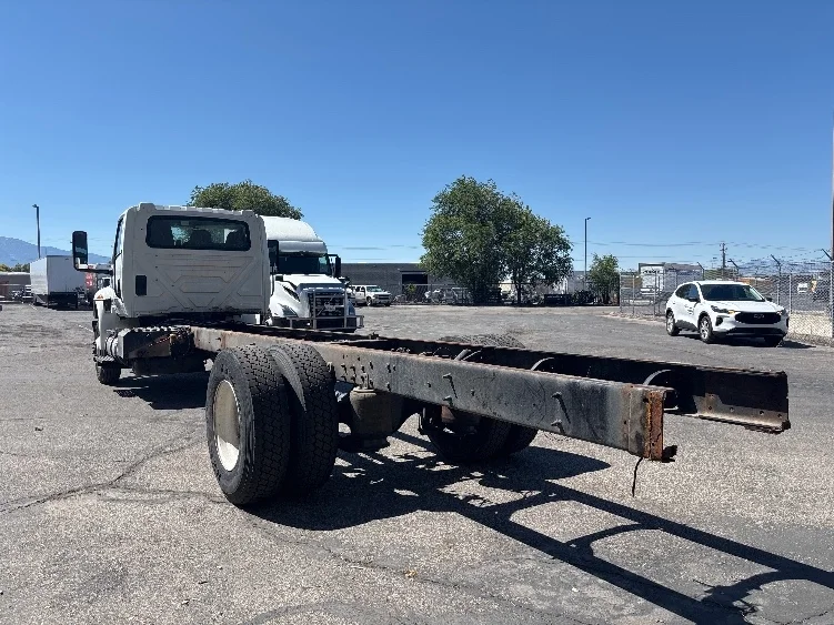 2022 International MV in Phoenix, AZ — photo 6