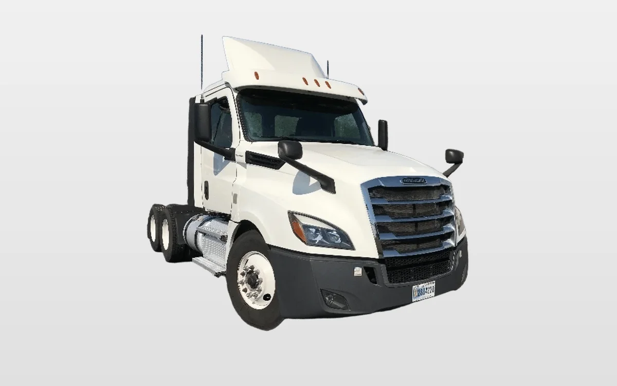2020 Freightliner - image 1