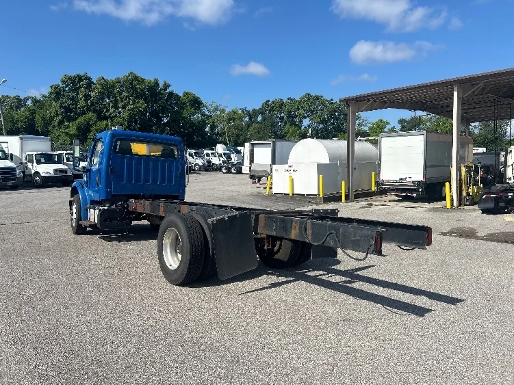 2021 Freightliner eM2 in Nashville, TN — photo 6