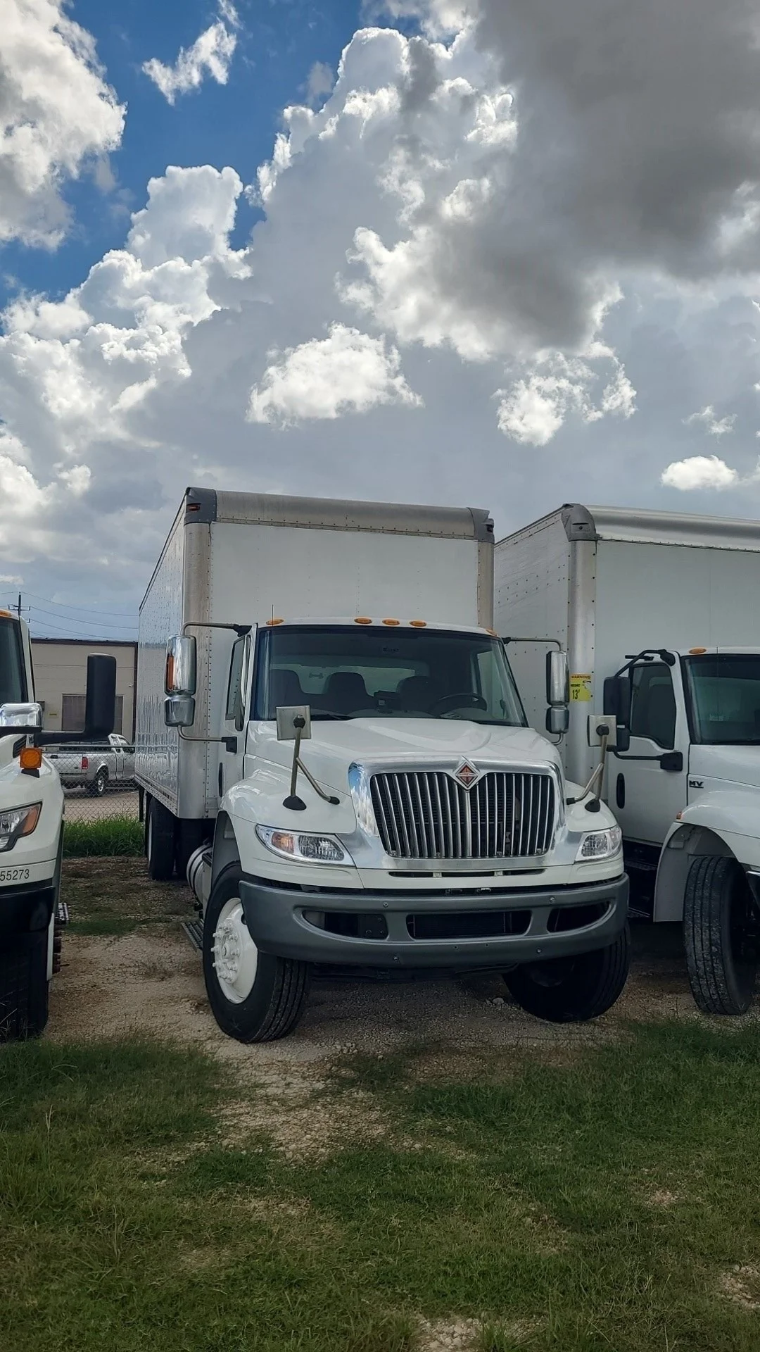 2017 International 4300 in HOUSTON, TX