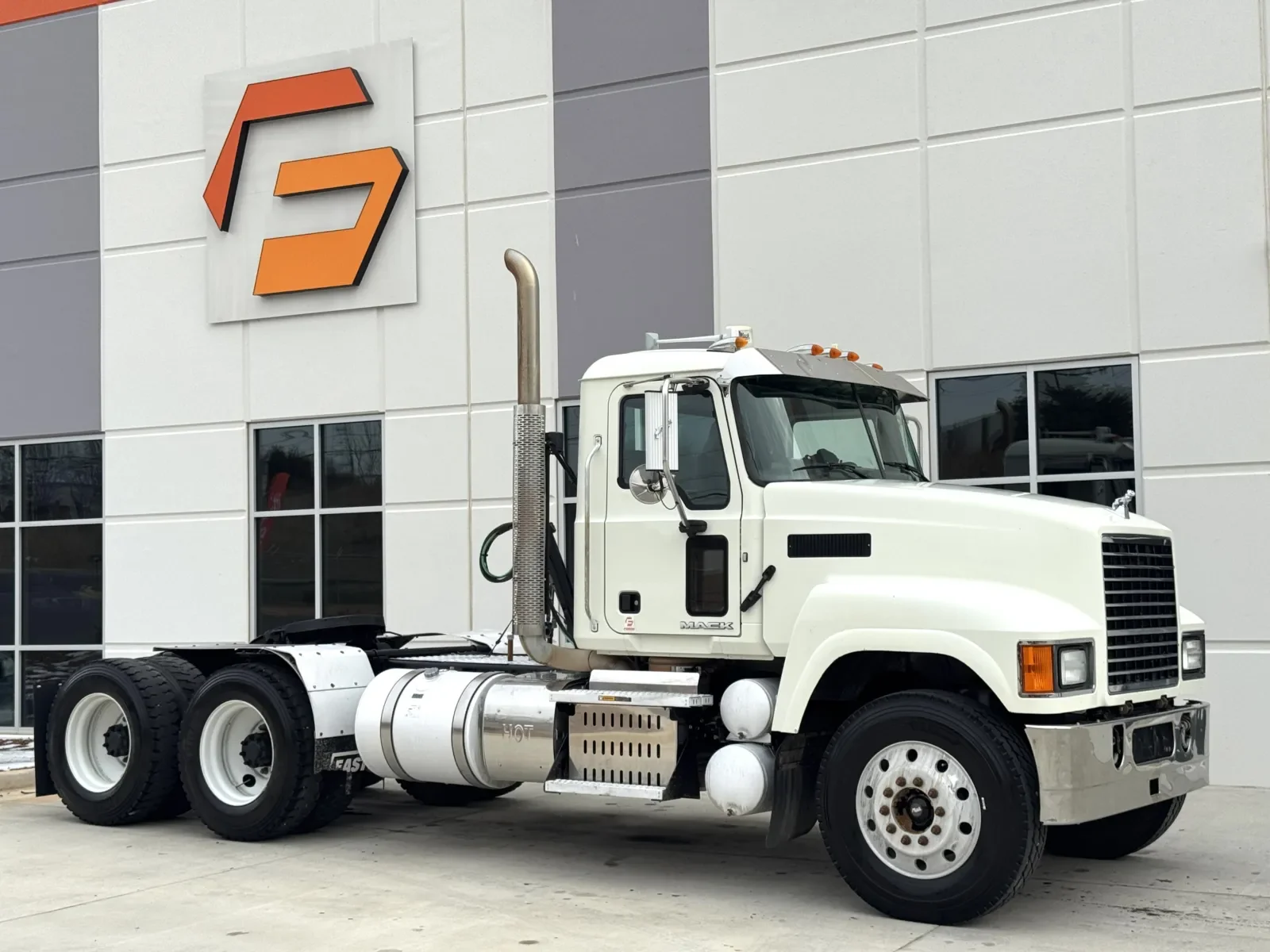 2016 Mack Pinnacle in Greer, SC