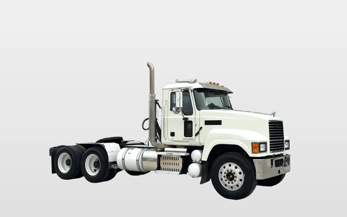 2016 Mack - image 1