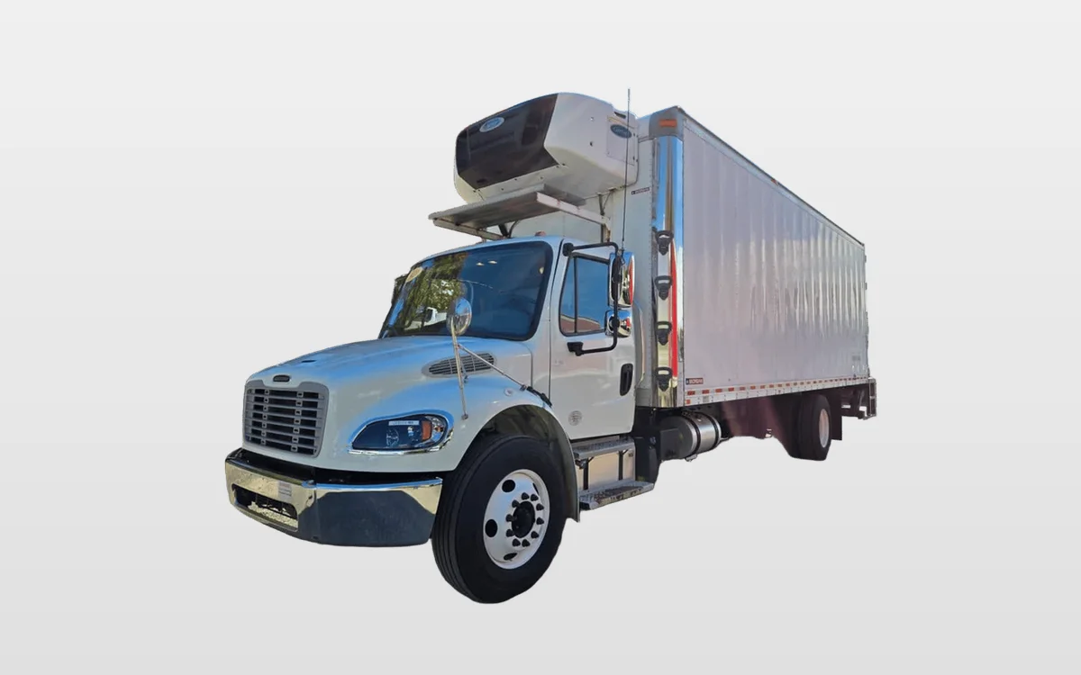2020 Freightliner M2 106 - image 1