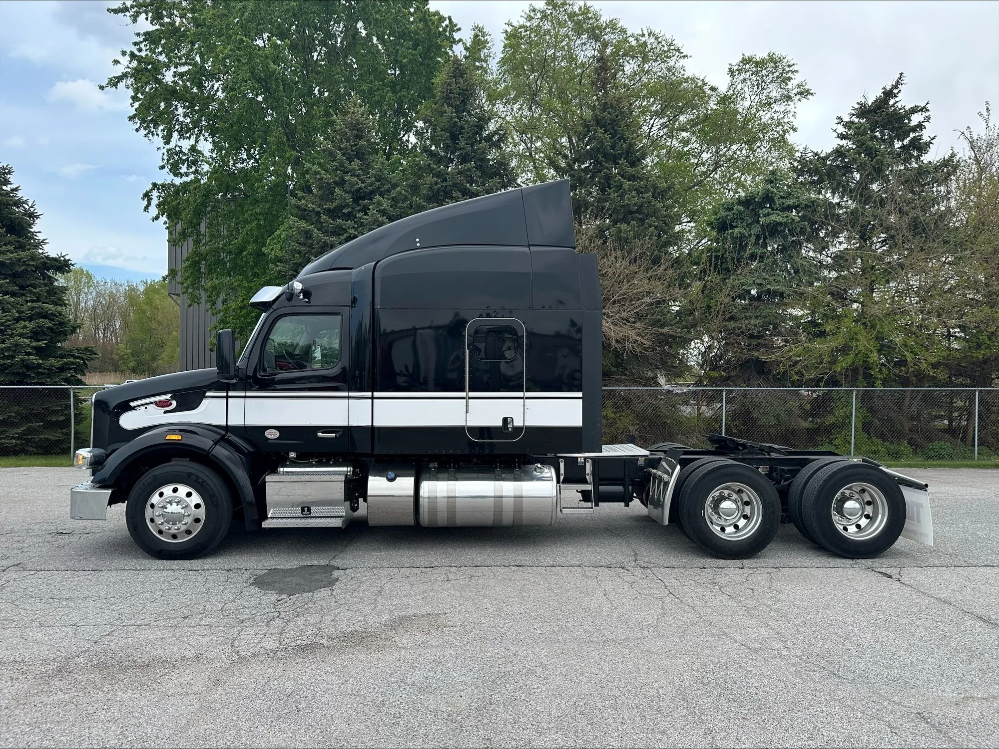 2023 Peterbilt 567 in Portland, OR — photo 5