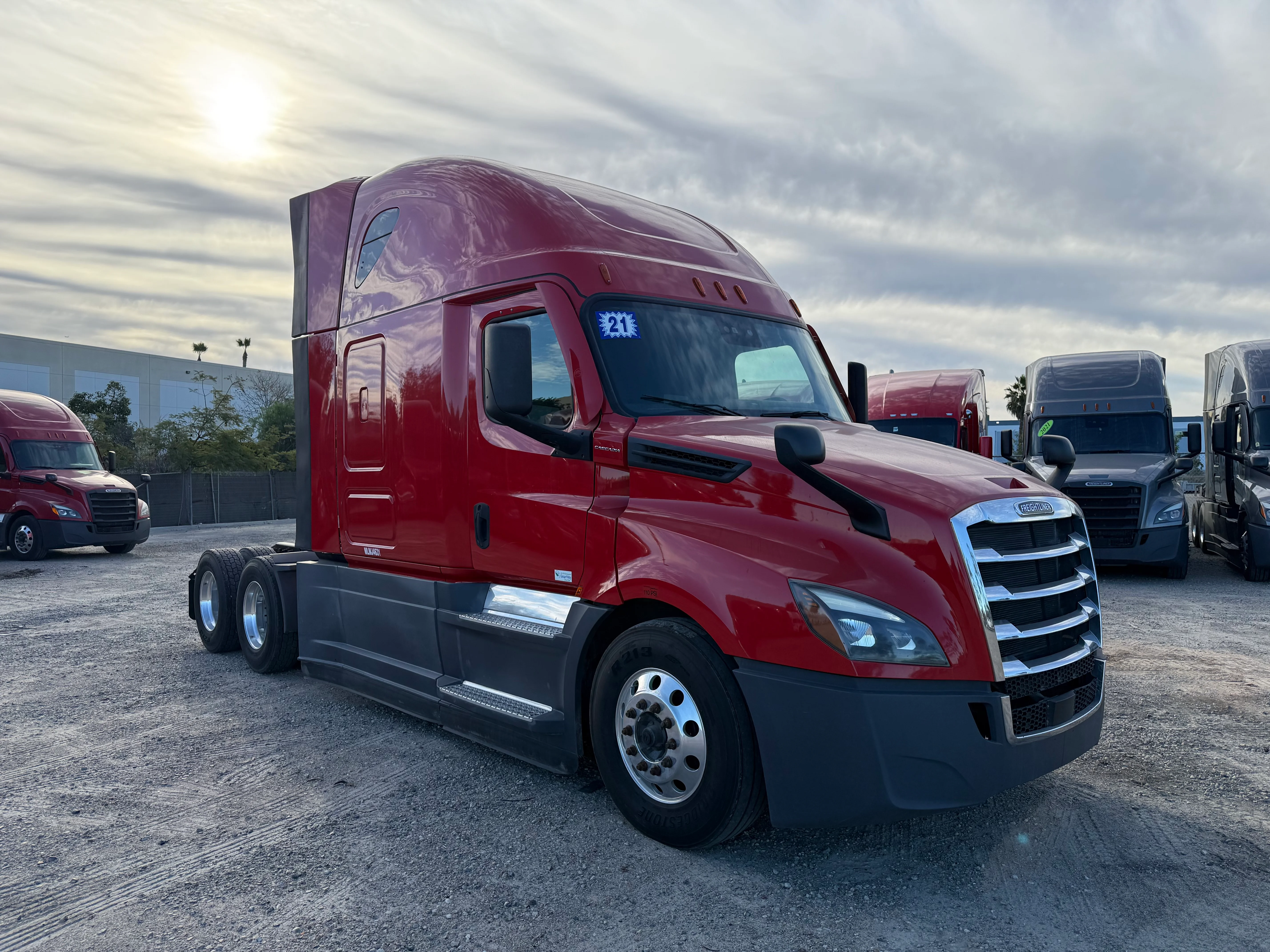 2021 Freightliner Cascadia in San Diego, CA — photo 8
