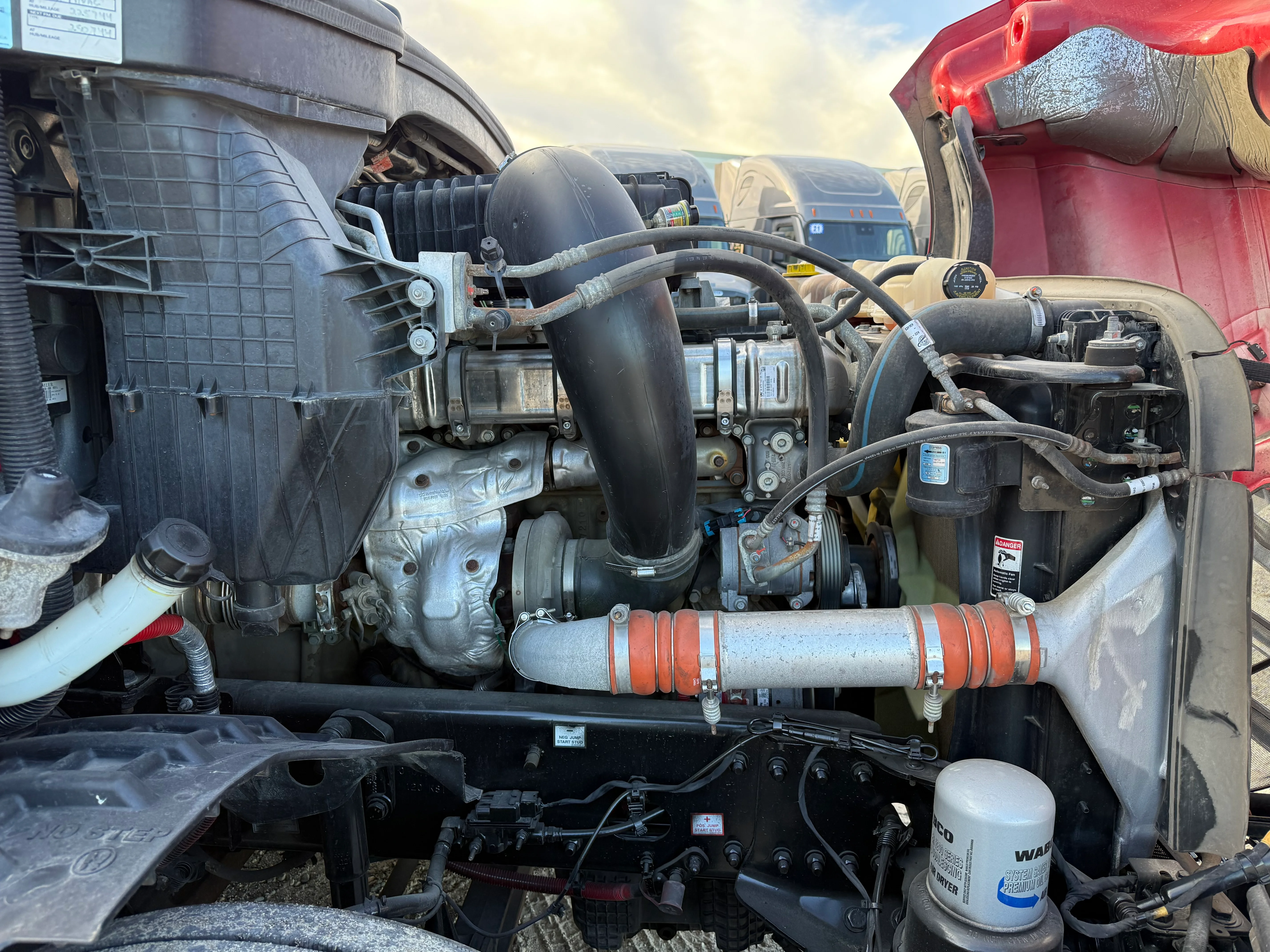 2021 Freightliner Cascadia in San Diego, CA — photo 9