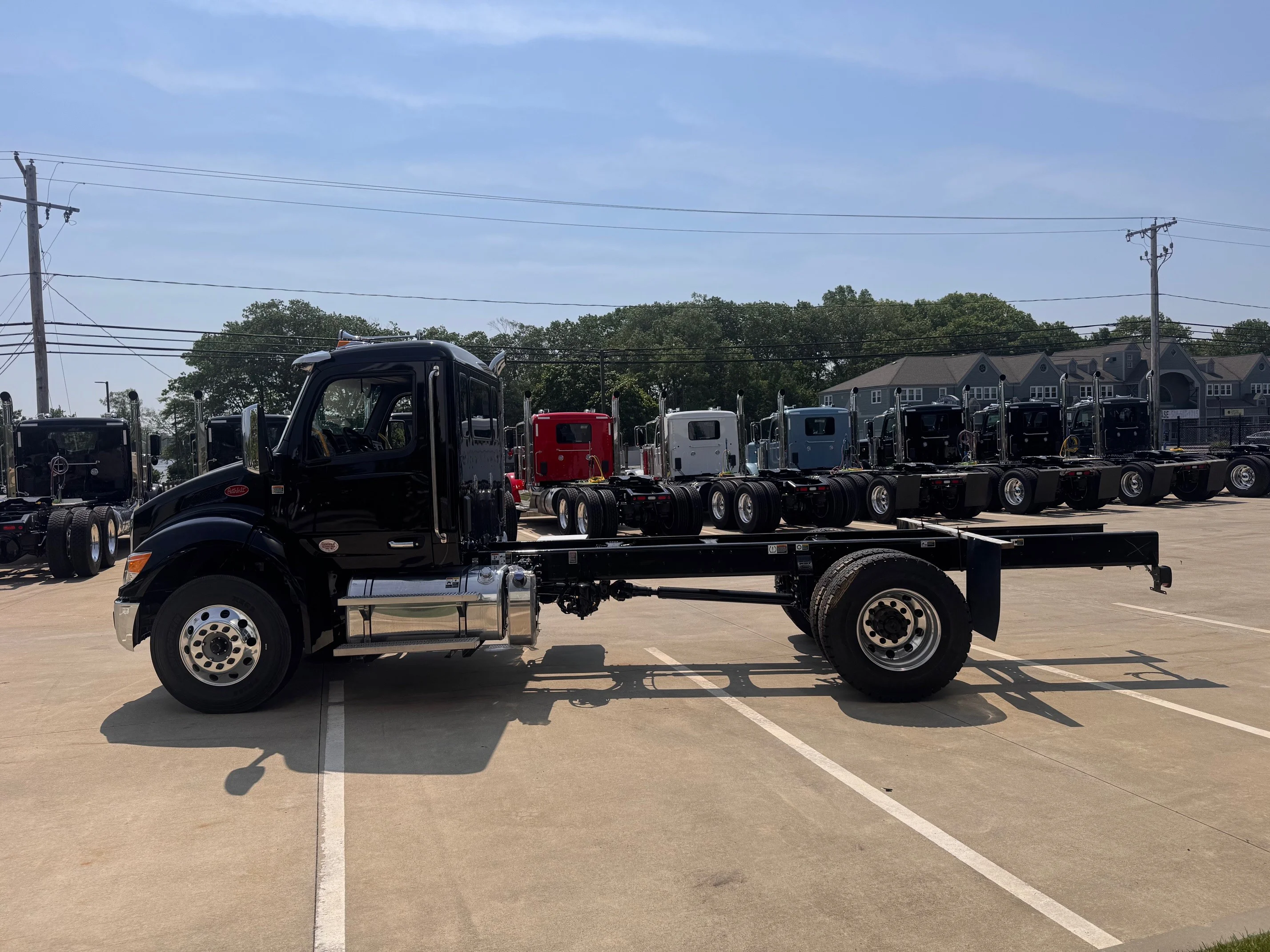 2025 Peterbilt 536 in Plainville, MA — photo 3