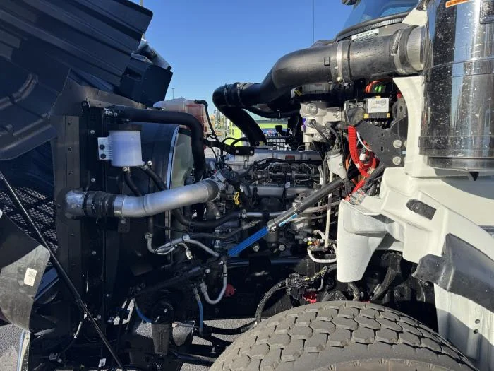 2026 International HX - image 20