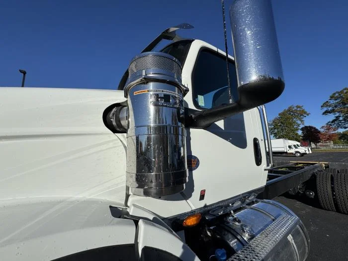 2026 International HX - image 12