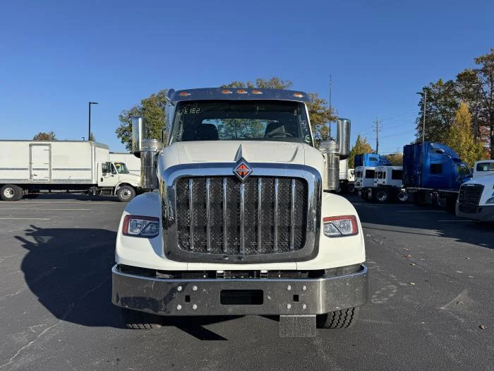 2026 International HX - image 3