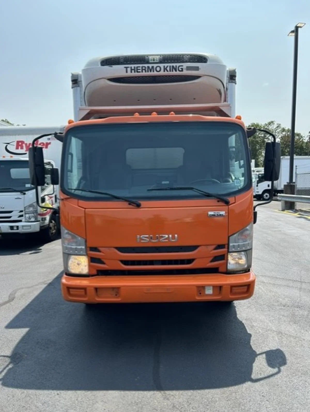 2020 Isuzu NQR in Farmingdale, NY — photo 2