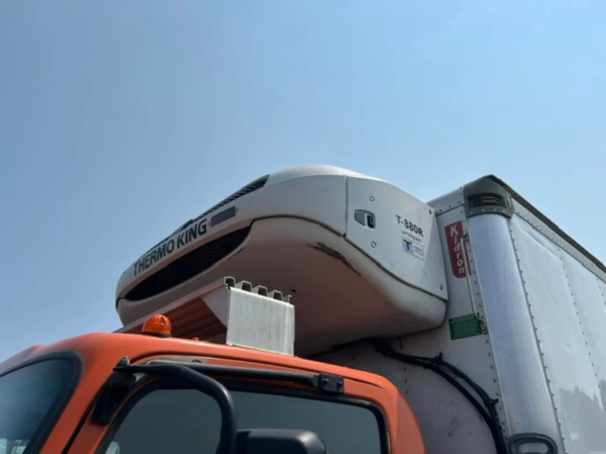 2020 Isuzu NQR in Farmingdale, NY — photo 7