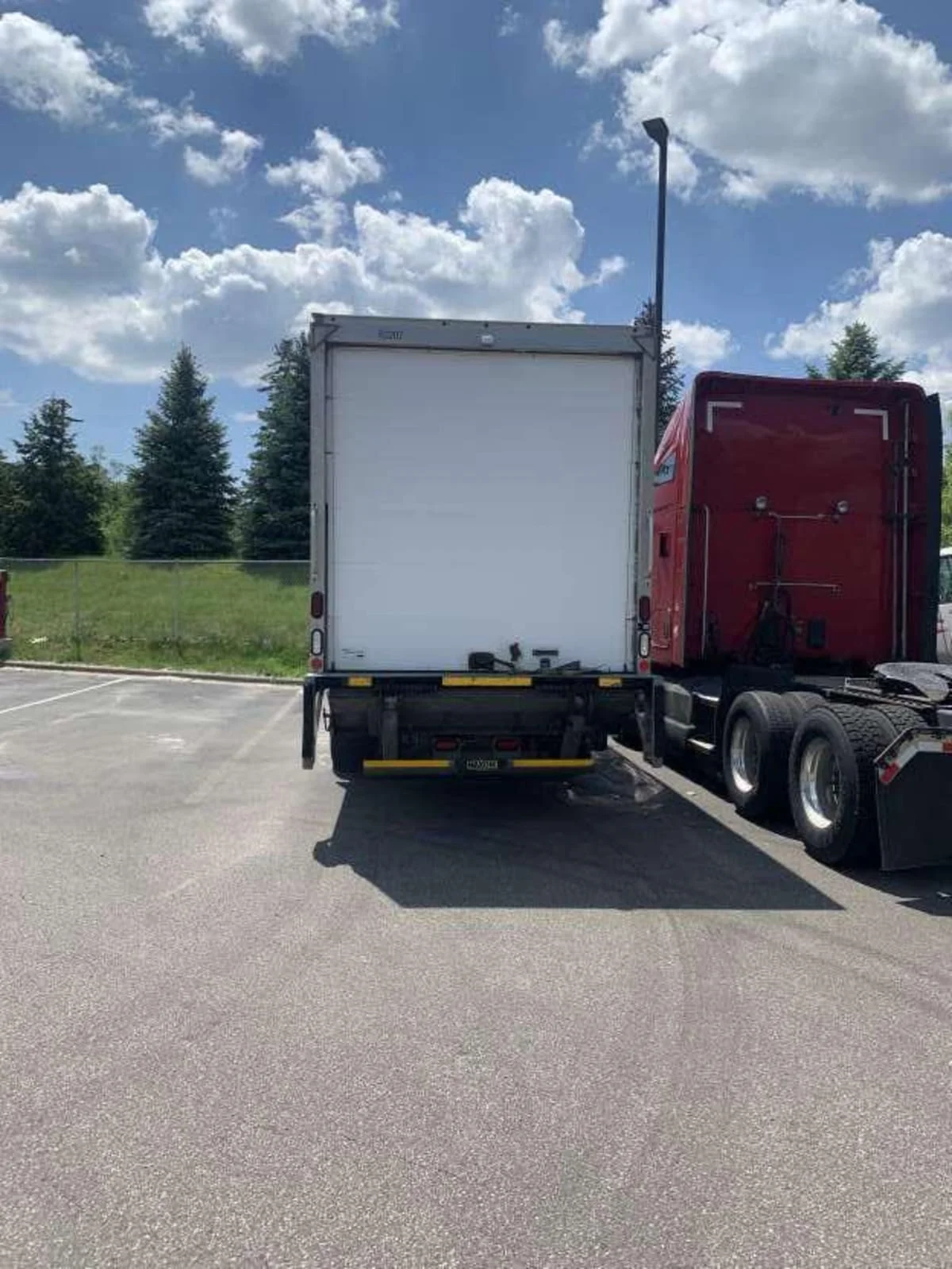 2018 International 4300 in Minneapolis, MN — photo 5