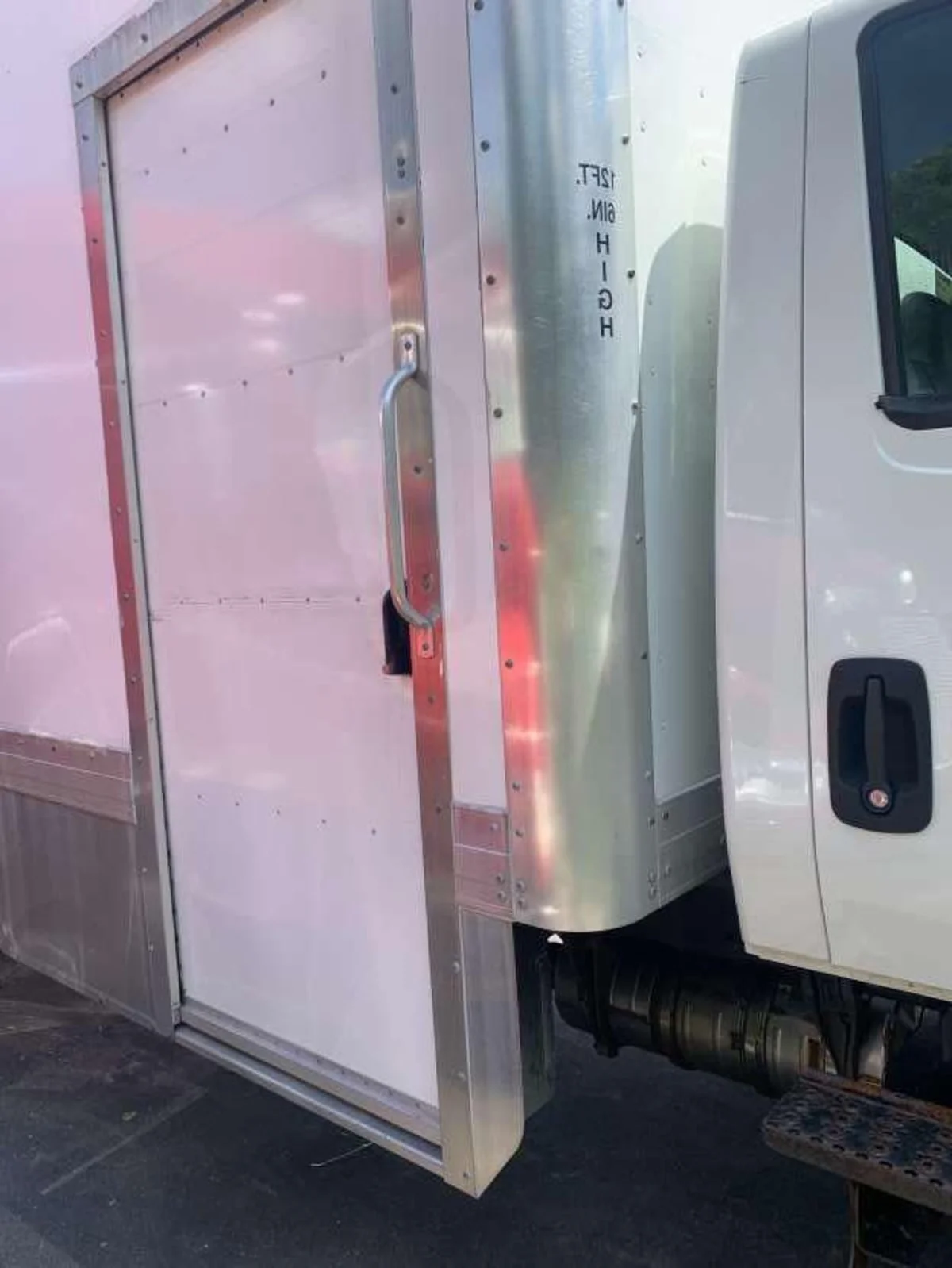 2018 International 4300 in Minneapolis, MN — photo 10