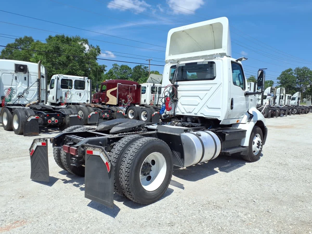 2020 International RH - image 4