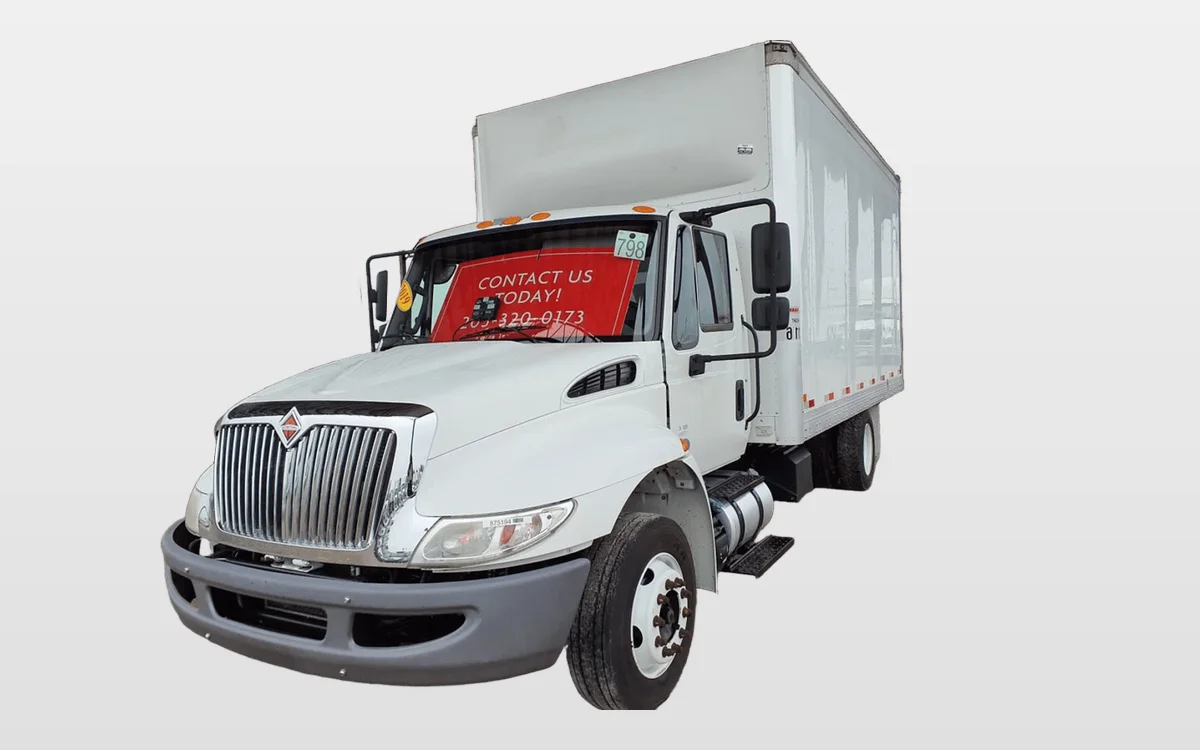 2019 International - image 1