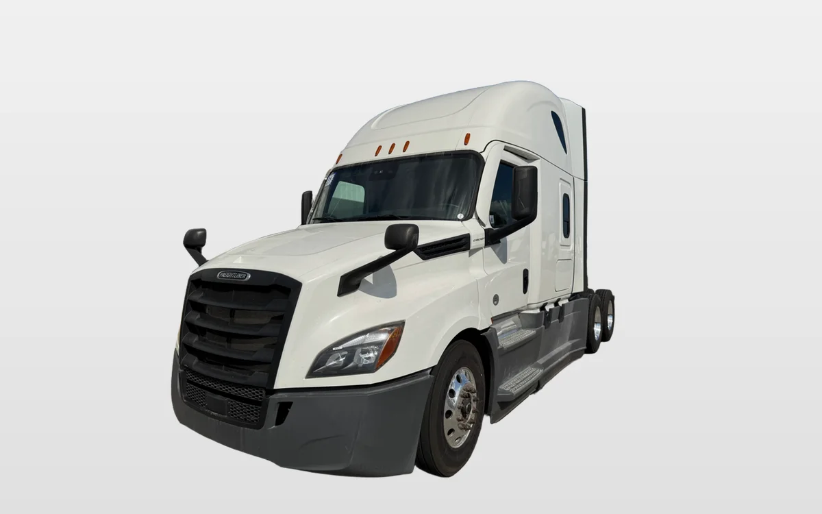 2021 FREIGHTLINER CASCADIA 126SLP - image 1