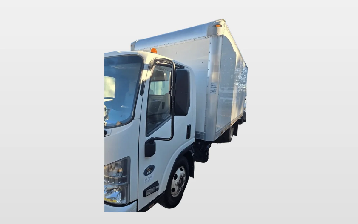 2020 Isuzu NPR - image 1
