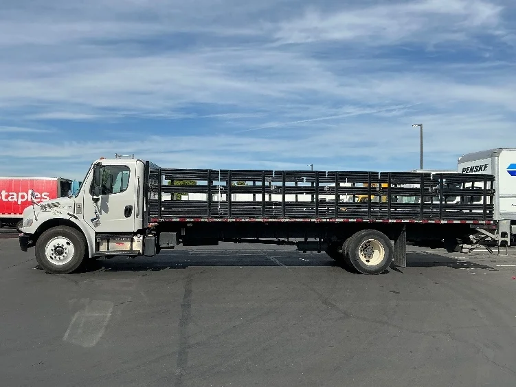 2020 Freightliner eM2 in West Sacramento, CA — photo 4