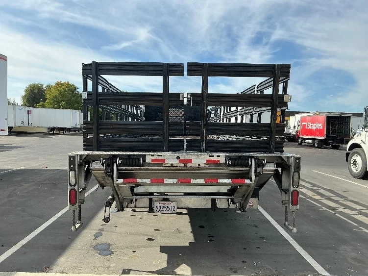 2020 Freightliner eM2 in West Sacramento, CA — photo 7
