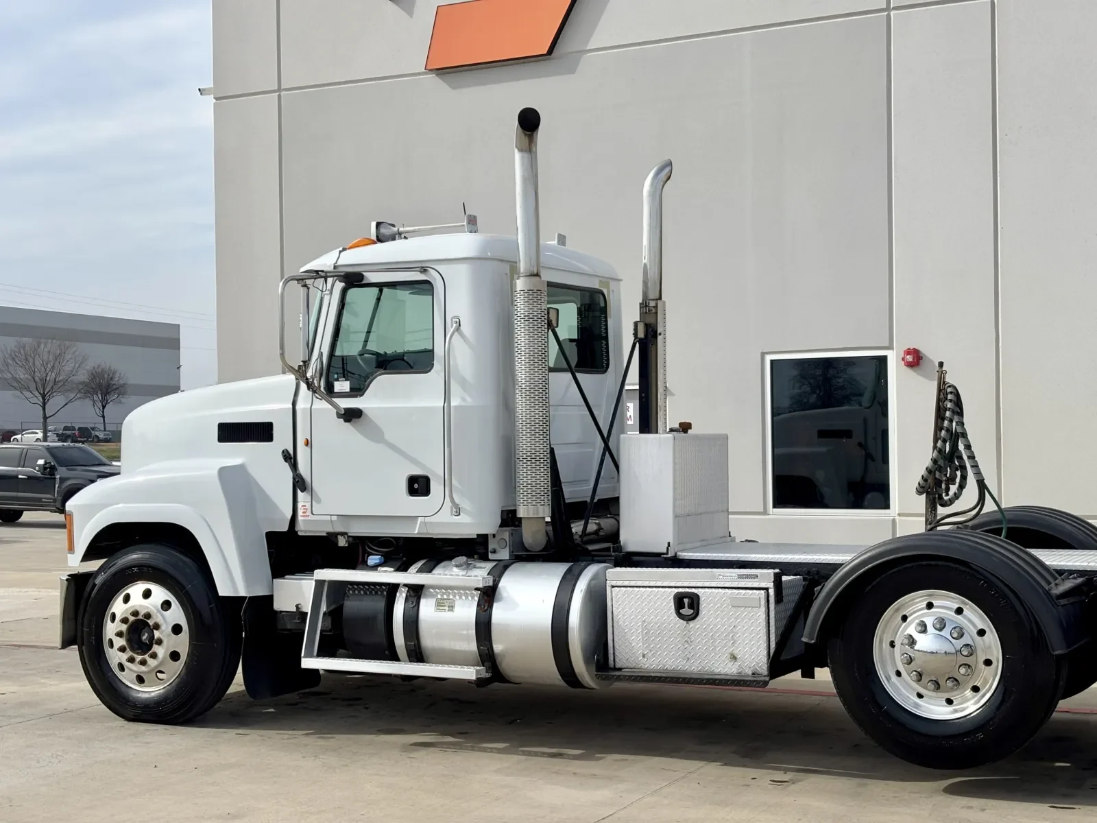 2012 Mack Pinnacle in Hutchins, TX — photo 8